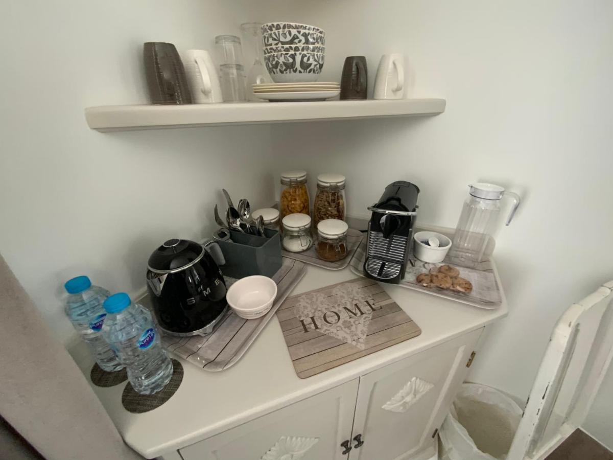 The Knightwood Oak A Luxury King Size En-Suite Space - Lymington New Forest With Totally Private Entrance - Key Box Entry - Free Parking & Private Outdoor Seating Area - Town ,Shops , Pubs & Solent Way Walking Distance & Complimentary Breakfast Items Exteriör bild